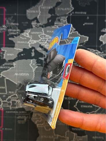  Beden Hot Wheels - Mercedes 560 Sec Amg