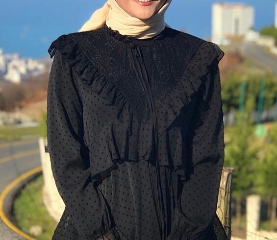 Zara Puantiyeli Transparan Bluz