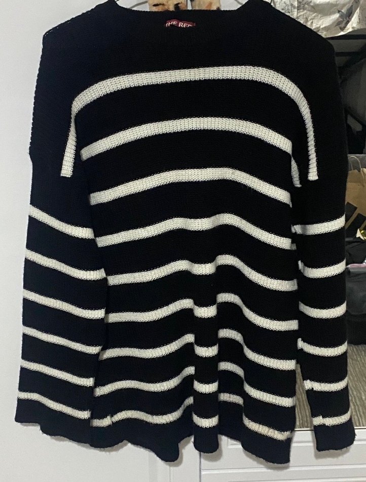 Kadın Siyah Beyaz Çizgili Triko Kazak - Görsel 2