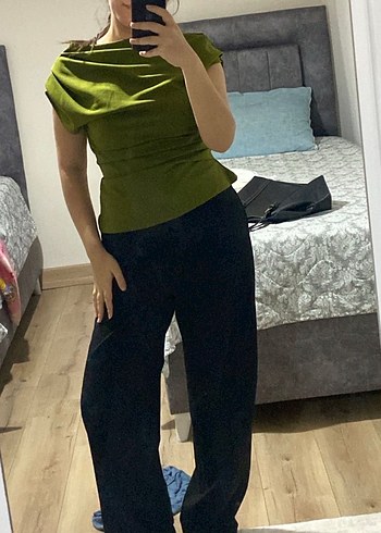 Kadın Haki Drapeli Askısız Bluz - Görsel 3