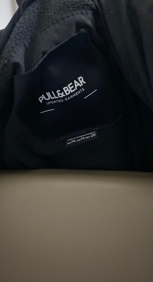 Siyah, Yüksek Yakalı, Puff Mont - Görsel 5