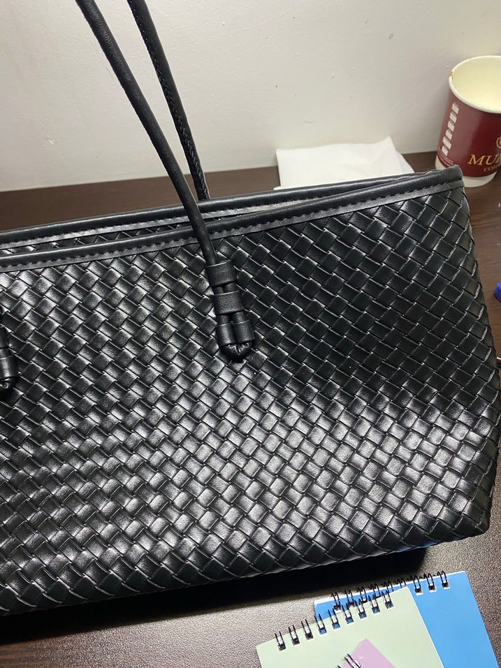 Siyah Deri Fermuarlı Kadın Çanta - Görsel 2