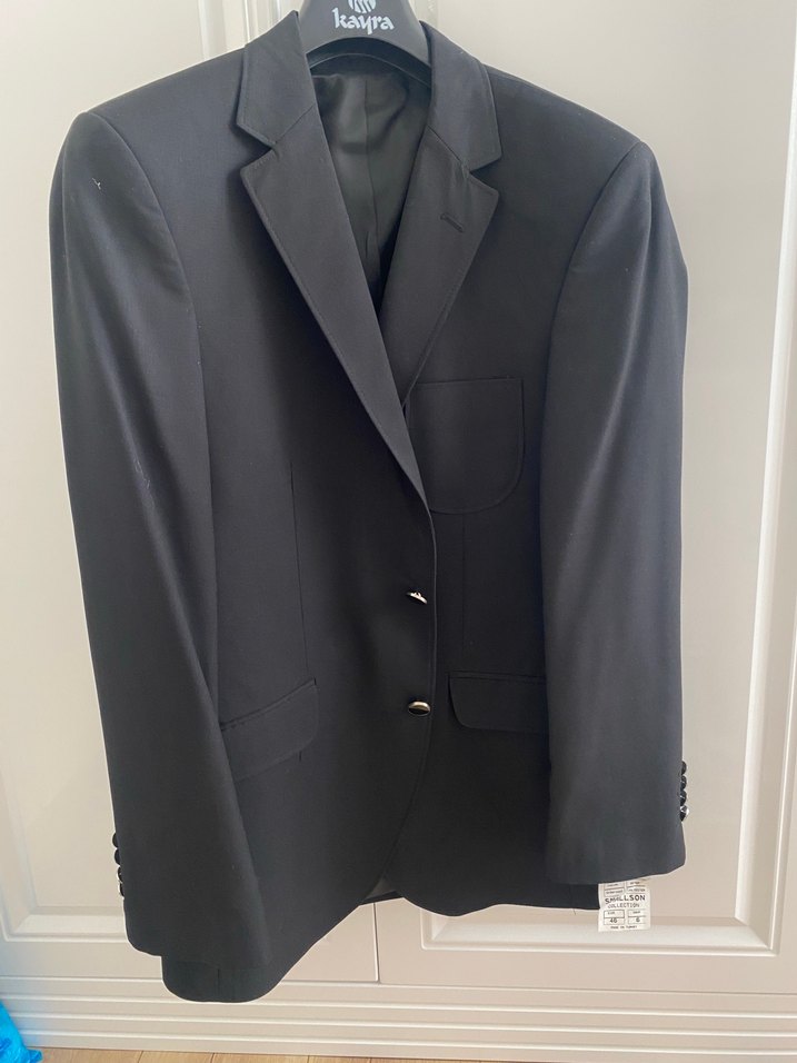 Düğmeli siyah kadın ceket - Görsel 2