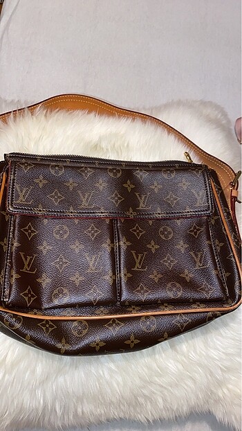 Louis Vuitton louis vuitton