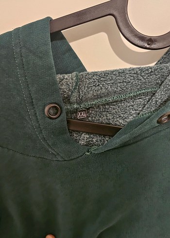 Kadın Koyu Yeşil Kapüşonlu Sweatshirt - Görsel 2