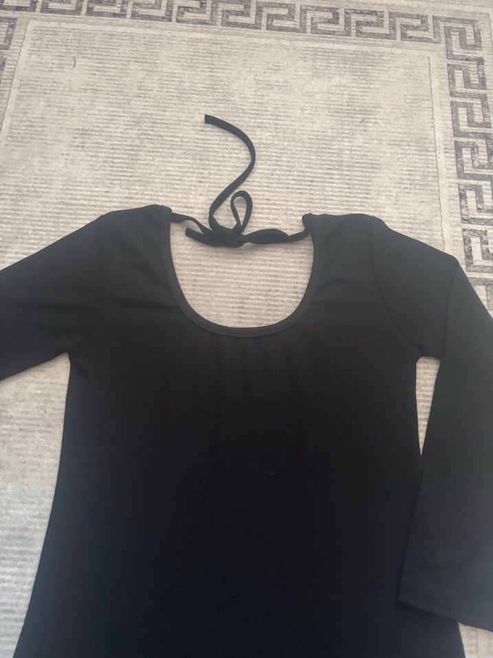 Siyah elbise - Görsel 3