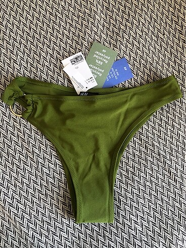 bikini altı
