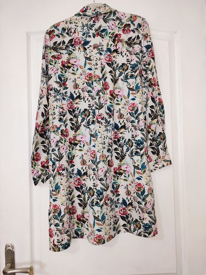 Defacto Çiçek Desenli Boydan Düğmeli Tunik Gömlek - Görsel 5