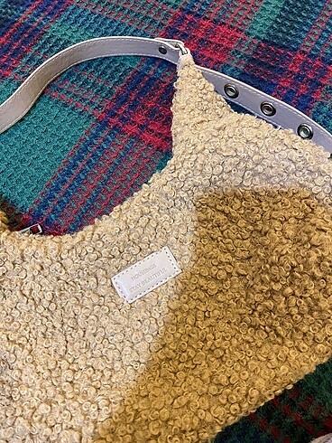 Peluş çanta