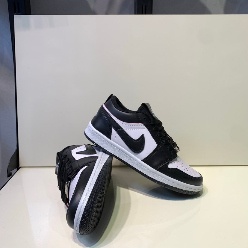 NİKE AİR JORDAN KISA SİYAH BEYAZ SNKEAR - Görsel 5