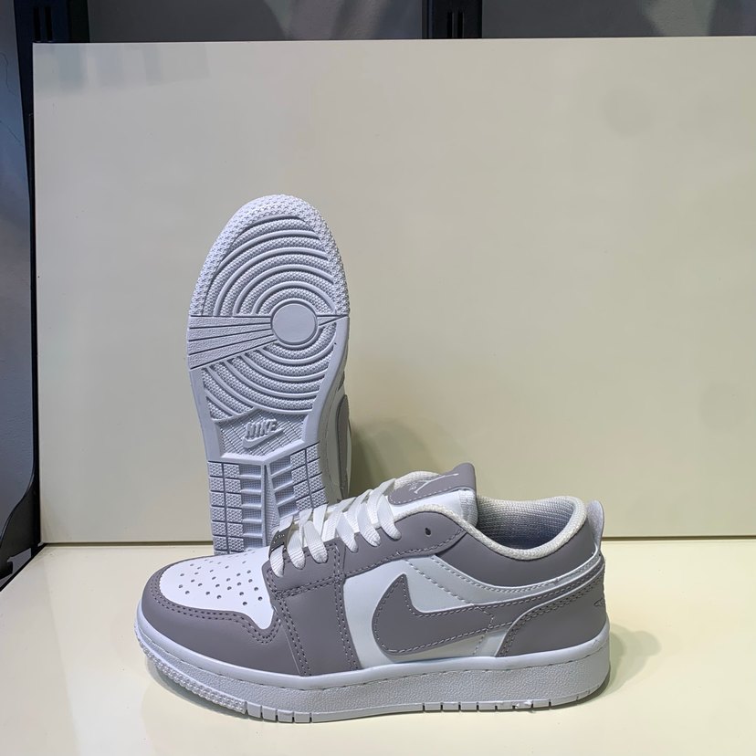 NİKE AİR JORDAN KISA GRİ BEYAZ SNKEAR - Görsel 2