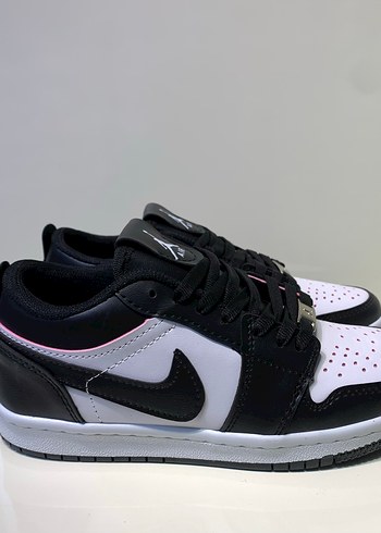 NİKE AİR JORDAN KISA SİYAH BEYAZ SNKEAR - Görsel 4