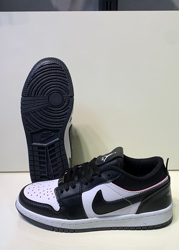 Siyah Beyaz Stiletto Topuklu Kadın Spor Ayakkabı - Görsel 2