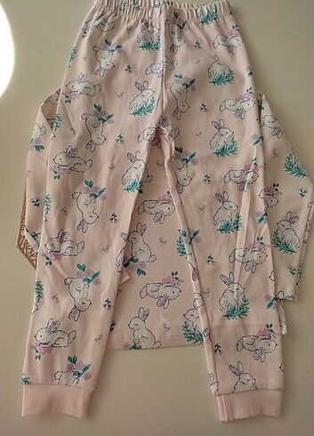 5 Yaş Beden Lcw sıfır 4-5 yaş pijama takımı