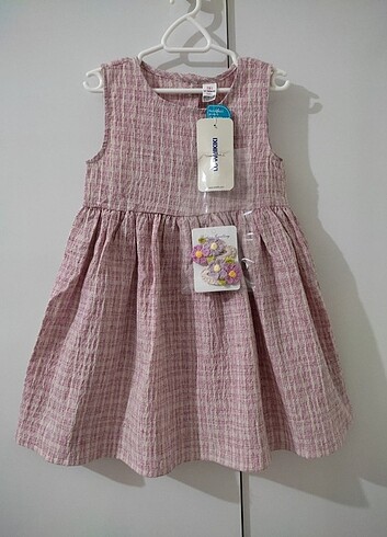 LC Waikiki Lcw sıfır elbise 4-5 yaş