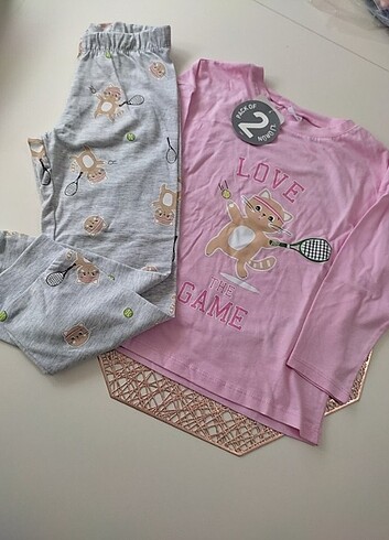 5 Yaş Beden pembe Renk Sıfır LCW 5-6 yaş pijama takımı 
