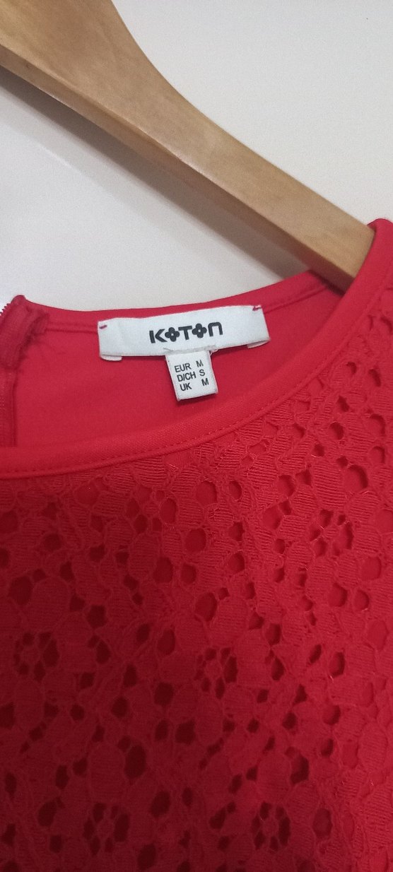 Kırmızı Dantel Detaylı Midi Elbise - Görsel 3