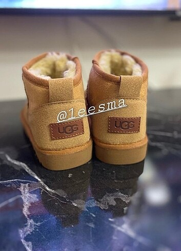 36 Beden UTRA MINI UGG TABA