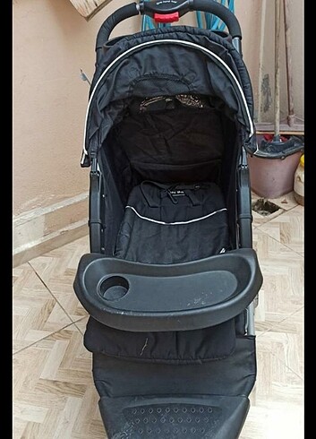 9- 36 kg Beden siyah Renk Bebek arabası 