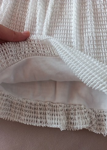 24-36 Ay Beden Beyaz Pilili Kolsuz Triko Üst