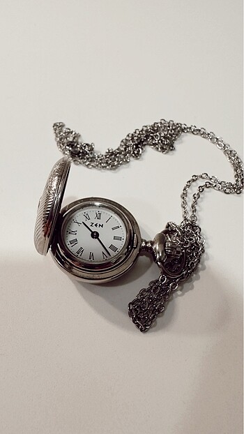 Zen pırlantalı saat kolye