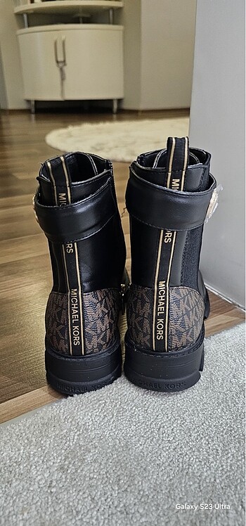 37 Beden Orijinal michael kors bot