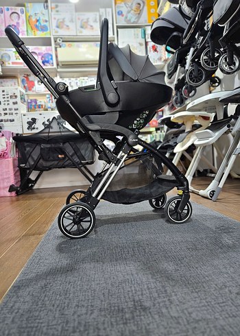 Baby2Go Tulipa i-size Tek Elle Katlanan Travel Bebek Arabası - Görsel 2