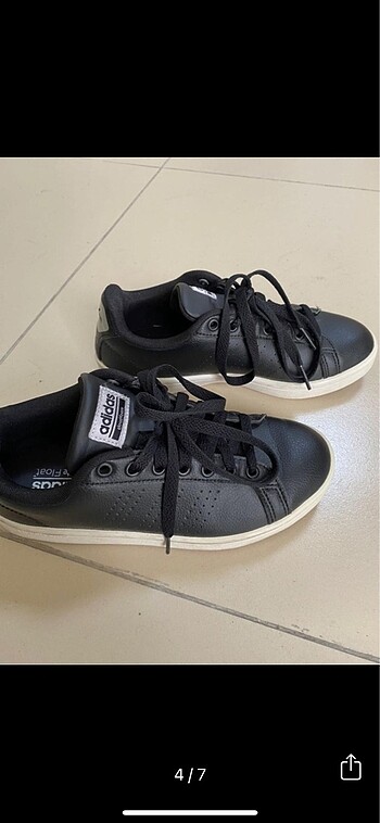 36 Beden siyah Renk Adidas siyah spor ayakkabı
