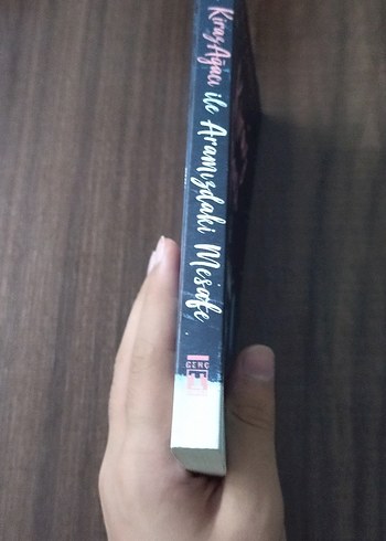 Kiraz Ağacı ile Aramızdaki Mesafe Roman - Görsel 2