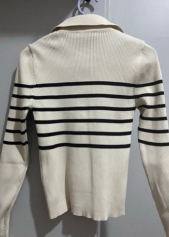 Beyaz Çizgili Polo Yaka Kadın Triko Kazak - Görsel 3