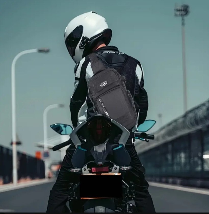 Unisex Çapraz Omuz & Göğüs Çantası - Görsel 4