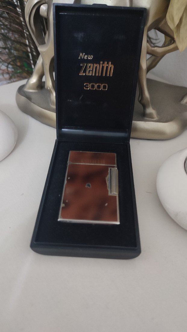 Zenith 8800 Japan Vintage Metal Çakmak - Görsel 4