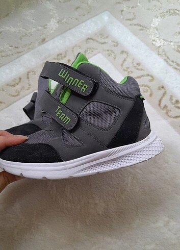 Erkek çocuk sneaker