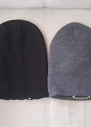 Diğer 2 adet unisex bere