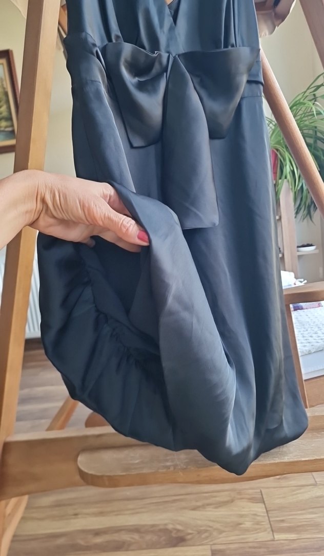 Siyah Drapeli V Yaka Midi Abiye Elbise - Görsel 3