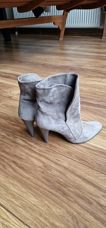 Topuklu süet ayakkabı - Görsel 9