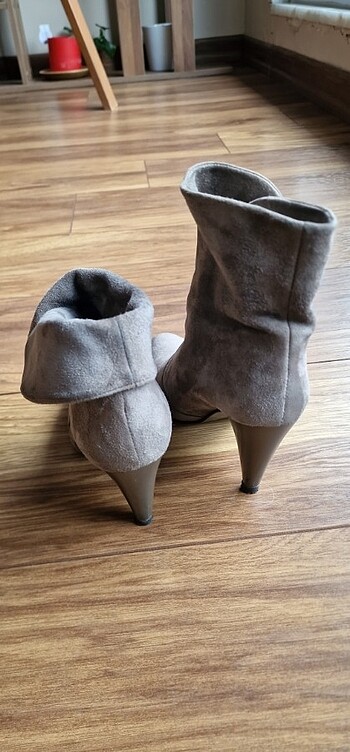 Topuklu süet ayakkabı - Görsel 10