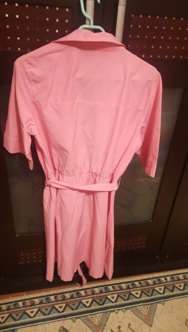 Pembe. yarim Kollu Düğmeli Kadın  elbise - Görsel 4