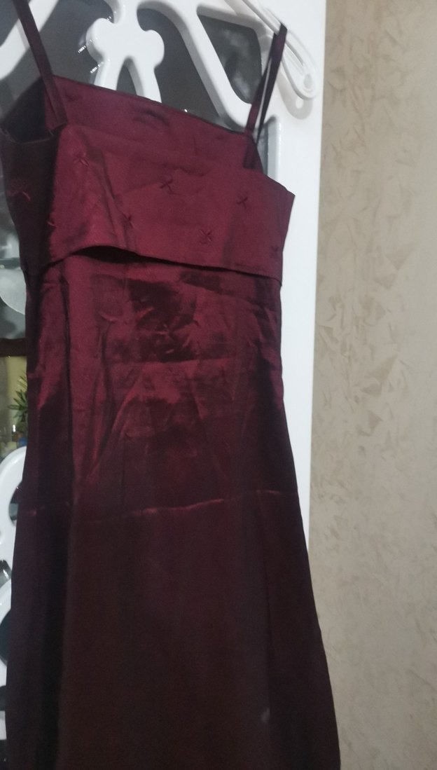 Bordo Uzun Drapeli Straplez Abiye Elbise - Görsel 5