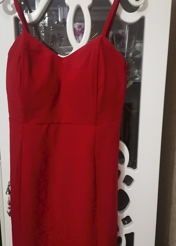 Kırmızı Uzun Abiye Elbise, Yırtmaçlı, Askılı - Görsel 2