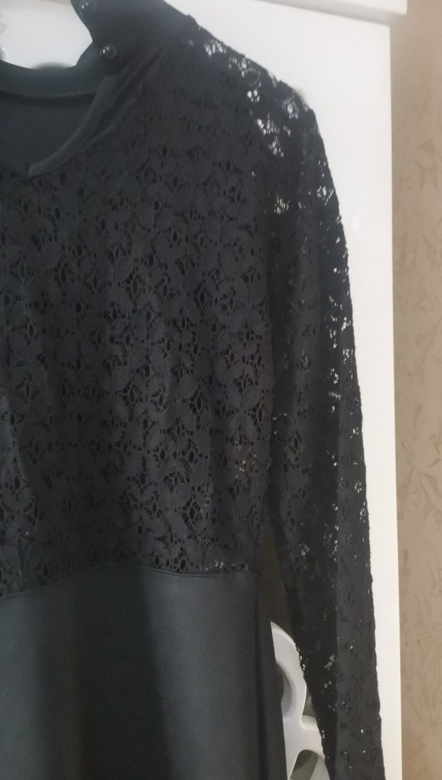 Dantel Detaylı Siyah Uzun Kollu Gotik Elbise - Görsel 3