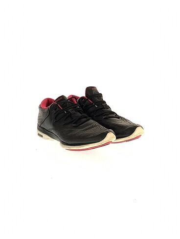 Reebok Reebok Spor Ayakkabı %70 İndirimli.