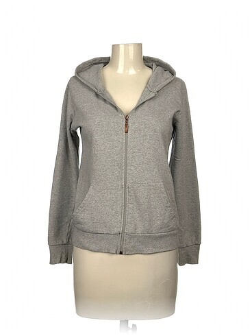 PreLoved Spor Dış Giyim %70 İndirimli.