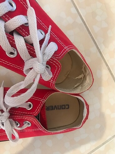 37,5 Beden converse kırmızı