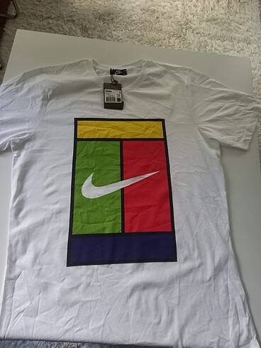 Tshırt