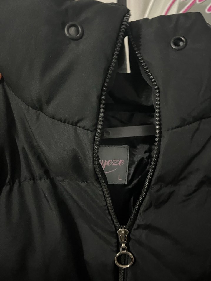 Siyah Fermuarlı Yüksek Yakalı Kadın Yelek - Görsel 2