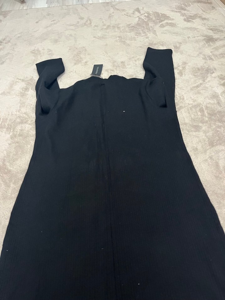 Siyah Yüksek Yakalı Uzun Kollu Elbise - Görsel 3