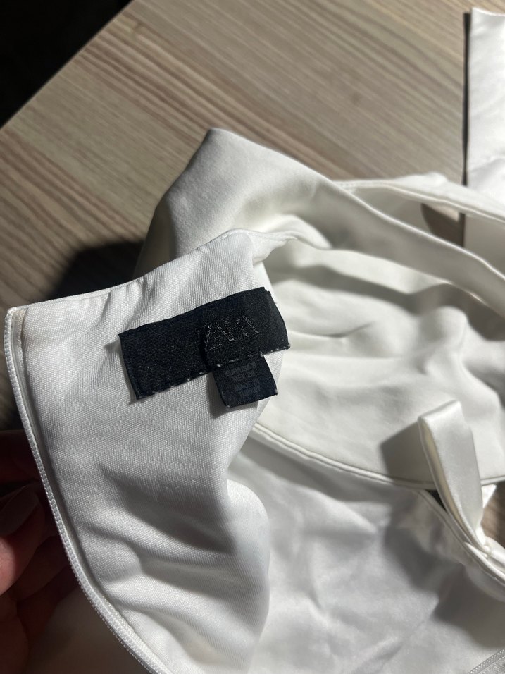 Zara Beyaz fiyonku Yakalı  Büstiyer - Görsel 4