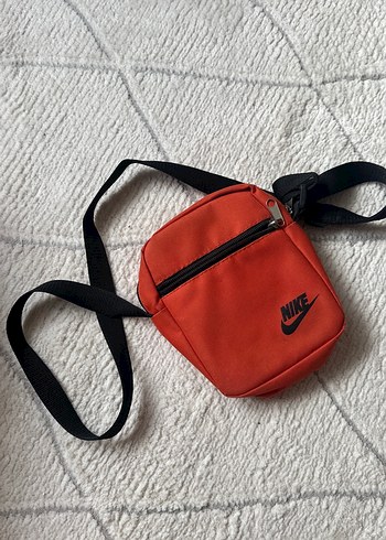 Nike Turuncu Capraz Canta
