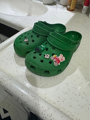 Crocs Orjinal Crocs Tertemiz C13 yani 30-31 numara